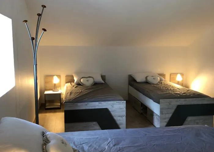 Casa de Férias Kinsman Sur Moment-ardeche-com *